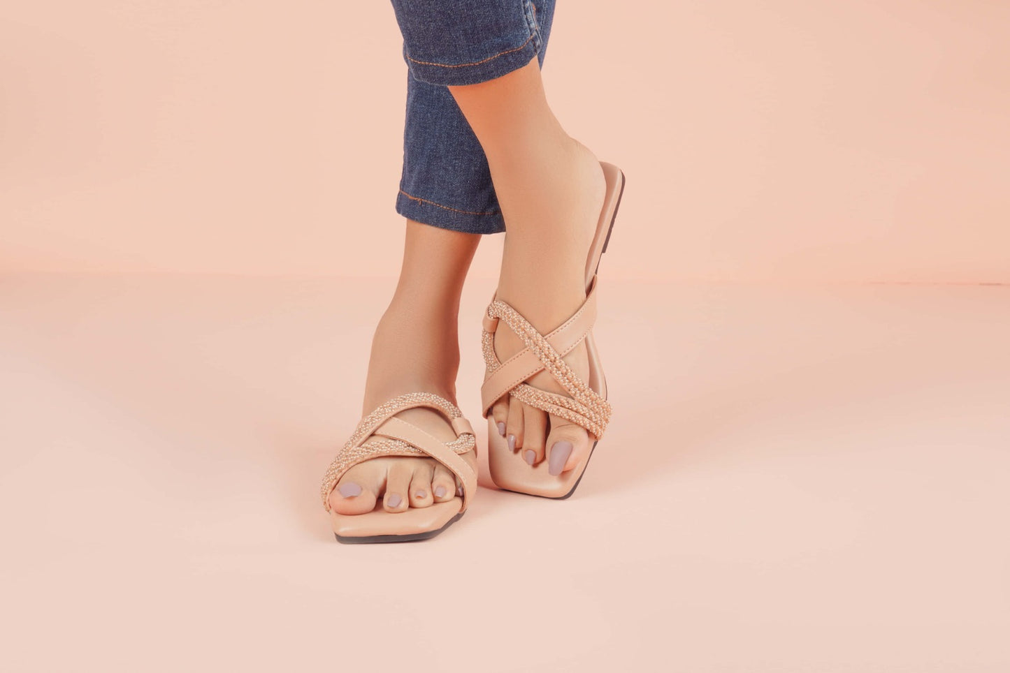 Regina Criss-Cross Peach Sliders